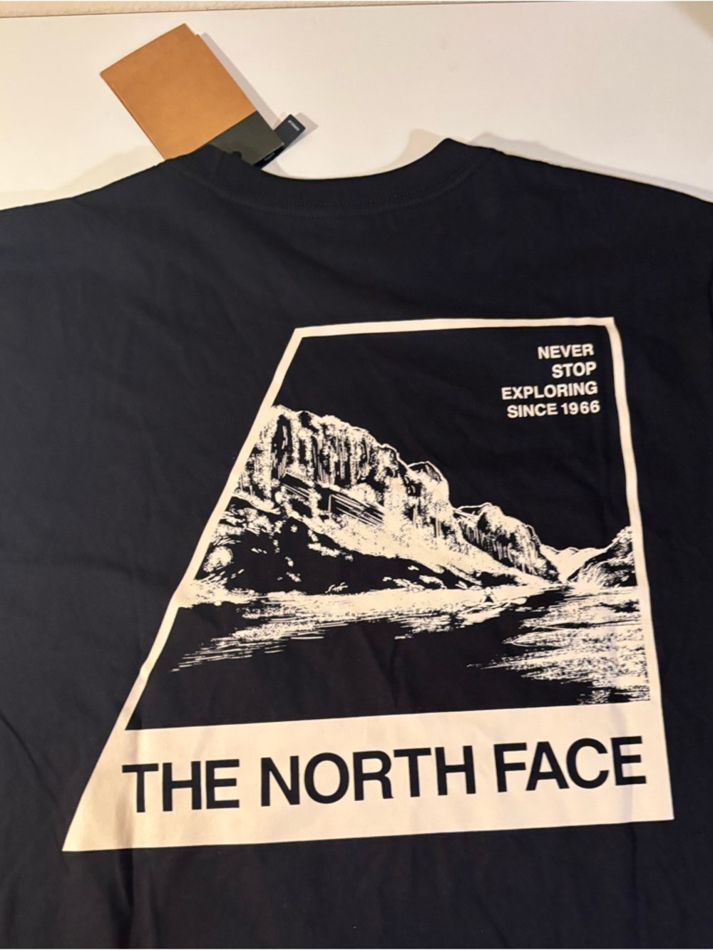 The North Face Black Short Sleeve Logo Tee w/ Cream Logo MED BNWT